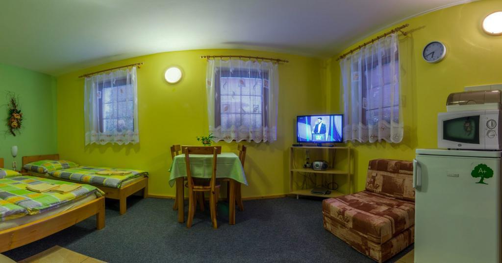 Ada Apartments Liptovský Trnovec 部屋 写真
