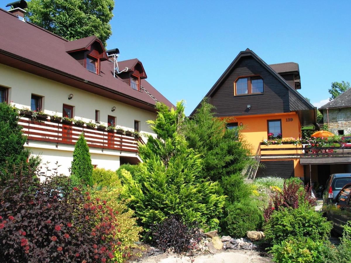 Ada Apartments Liptovský Trnovec エクステリア 写真