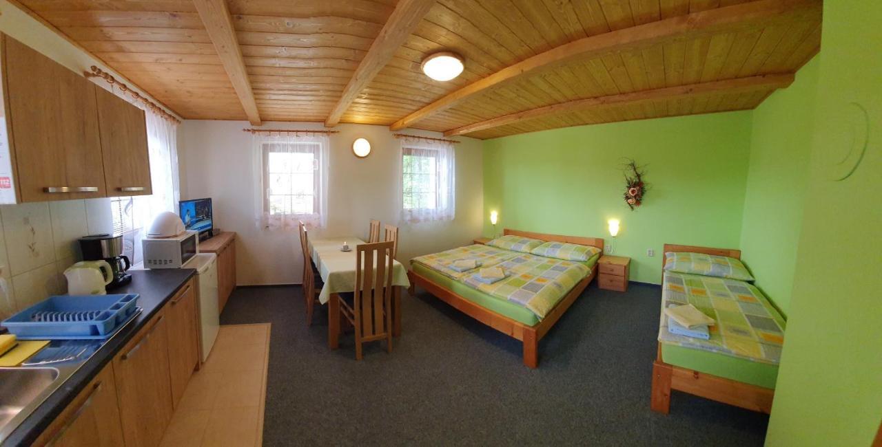 Ada Apartments Liptovský Trnovec エクステリア 写真